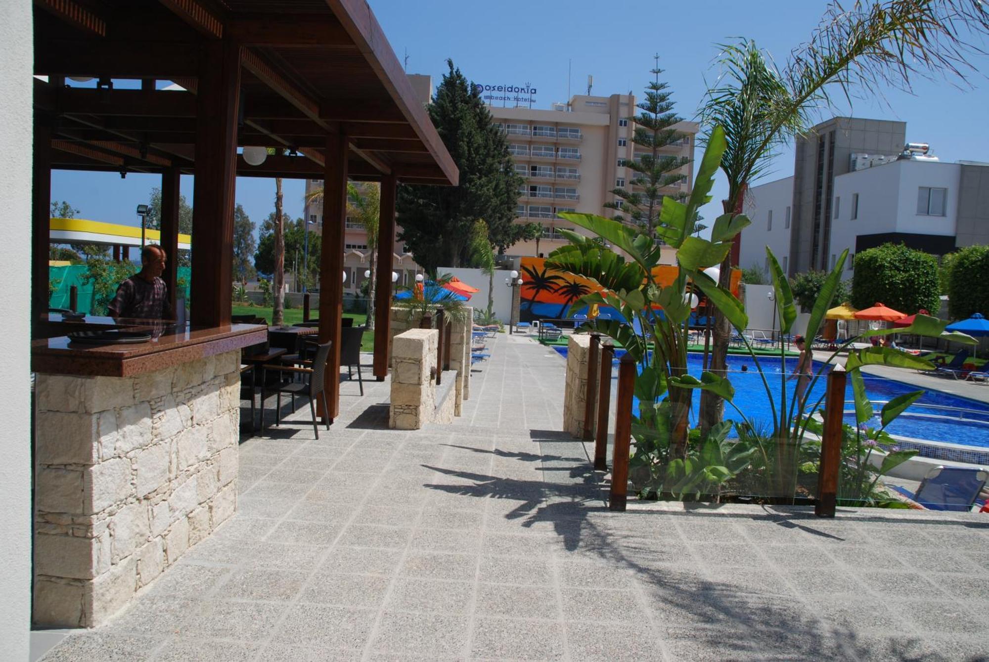 The Caravel Hotel Limassol Exterior photo